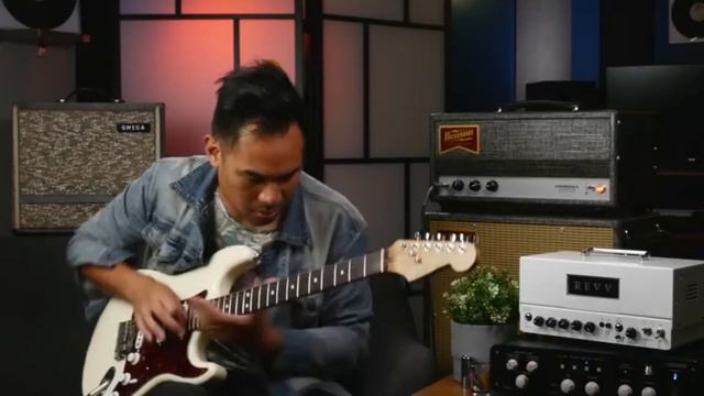 JAM Pedals Retrovibe, Red Muck and Delay Llama with Fender Strat Demo смотреть онлайн
