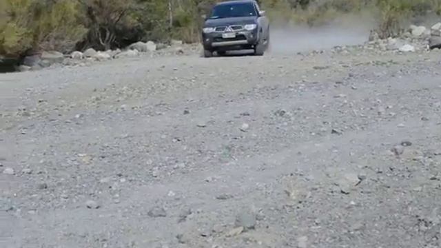 derrape mitsubishi L200 dakar смотреть онлайн