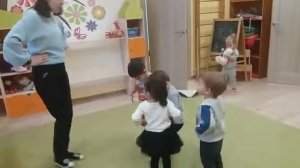 Музыкальное занятие в ясельной группе на Борисовской
