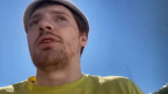 Полиция задержала Вжлинка | Примерил фуражку полицейского | VJLink смотреть онлайн