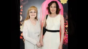 СТАЛА МАМОЙ В 56 ЛЕТ. МУЖ РЕЖИССЁР КОТОРОМУ 93 ГОДА. КАК ЖИВЁТ АКТРИСА НАТАЛЬЯ БЕЛОХВОСТИКОВА СЕЙЧА