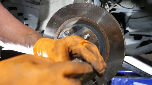 2004 Infiniti G35X Front Wheel Bearing Replacement - Part 3 of 3 смотреть онлайн