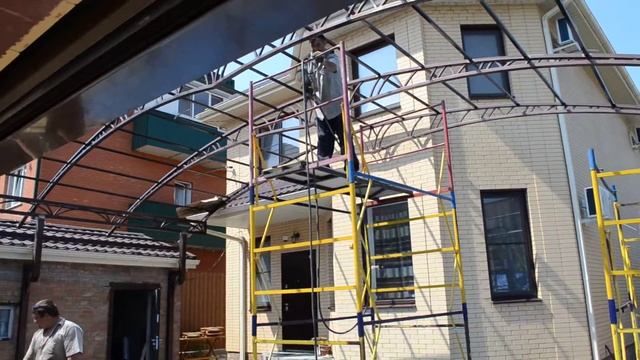 Навес в Ростове на Дону компании ...Мир Навесов...навесы,террасы,ковка смотреть онлайн