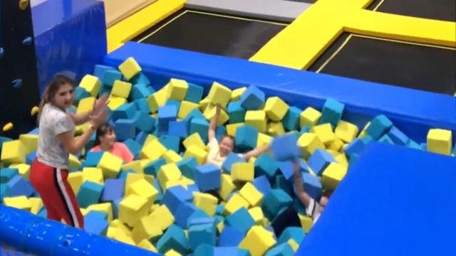 Школьные годы чудесные - 9В класс смотреть онлайн