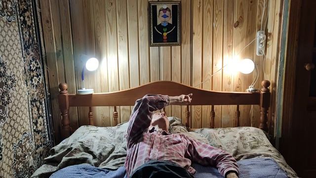 2 лампы! Медитация по 3 направлениям по 4 удара! Мантра шумеров А Л И И - Лу У У У! смотреть онлайн