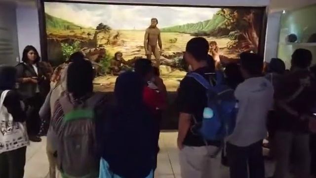 FIELD TRIP SANGIRAN "HOMELAND OF JAVA MAN" смотреть онлайн