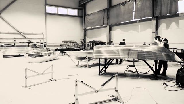 Салют-460NL видеообзор. Моторная лодка Салют-460 серии NewLine.