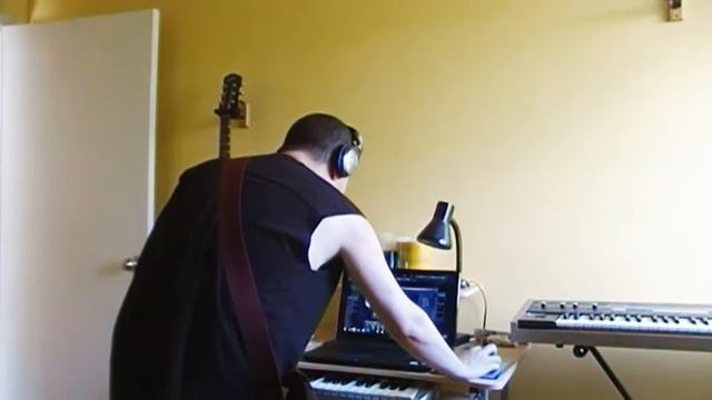 Modern Metaling using Bass as Guitar (tutorial) смотреть онлайн