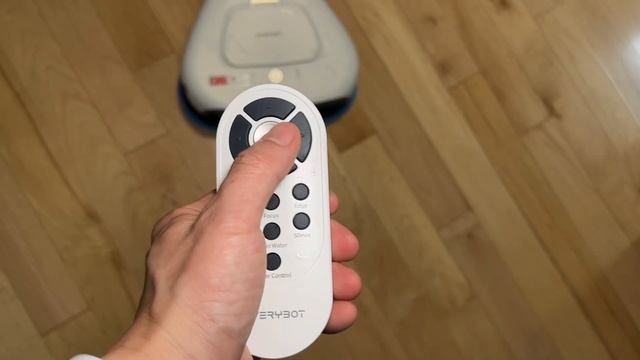 Long Battery Life, Low Noise. EVERYBOT Mopping Robot смотреть онлайн