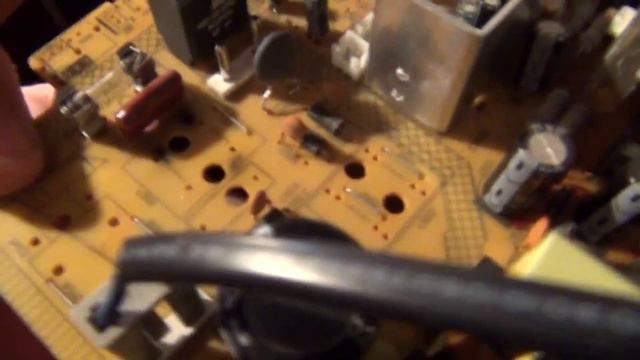 Телевизор AKIRA опять на ремонте (вообще не включается) смотреть онлайн