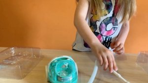 Мне прислали детский пылесос!