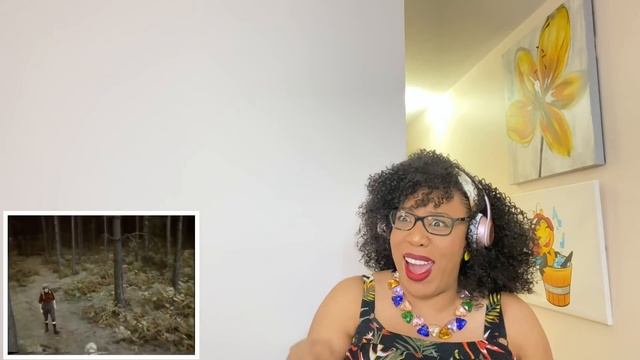 CANADIAN REACTS TO MONTY PYTHON DEAD PARROT AND LUMBERJACK SONG. смотреть онлайн