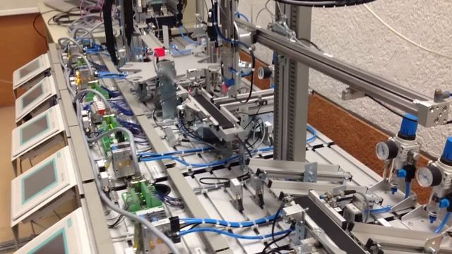 FESTO MPS® (The Modular Production System) Stations Full HD смотреть онлайн