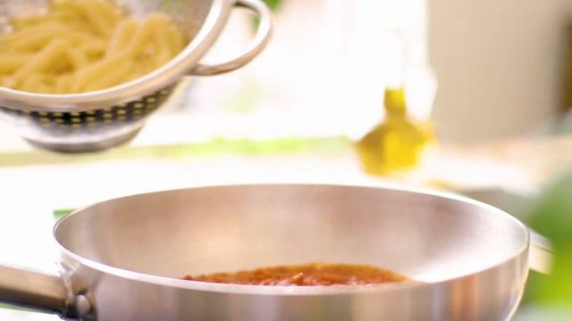 Penne Rigate alla Bolognese смотреть онлайн