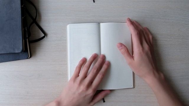 СРАВНЕНИЕ БЛОКНОТОВ | Joy Book | Moleskine | Leuchtturm1917 | Hobonichi Weeks смотреть онлайн