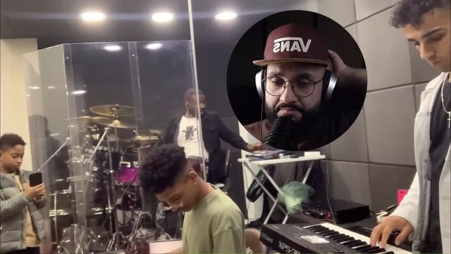 ? REAGINDO AOS PIX | ME DERAM TRABALHO VIU ? смотреть онлайн