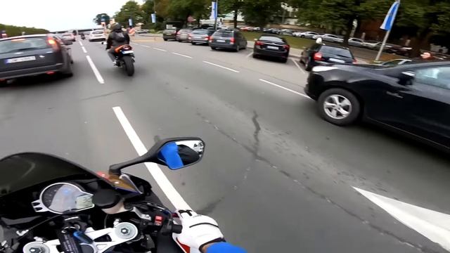 HONDA CBR 1000rr БЕЗ ТОРМОЗОВ! Старый SUZUKI GSXR Стреляет ОГНЁМ смотреть онлайн