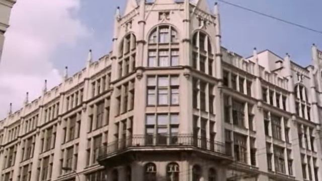 «Там, где текла река Неглинка» («Путешествие по Москве»). ТО «Экран». 1981 год смотреть онлайн