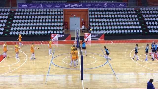 Волейбол. Нападающий удар. Северянка Череповец vs Университет-Визит Пенза смотреть онлайн