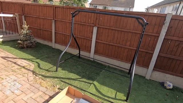 Качеля для сада Batz Metal Swing Bench смотреть онлайн