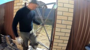 КАЛИТКА Своими руками! Как ЛЕГКО самому СДЕЛАТЬ КАЛИТКУ на Участке. Все этапы строительства.