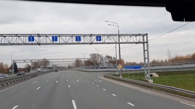 Много разгрузок за день. По Горьковскому шоссе туда-сюда. По ЦКАД на Ярославское шоссе. смотреть онлайн