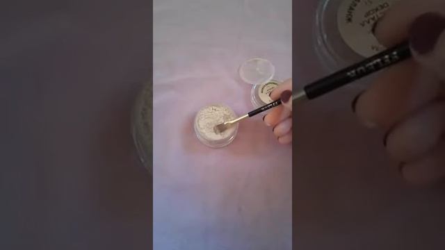 Секрет сияющей кожи в минеральной пудре Кристал Декор