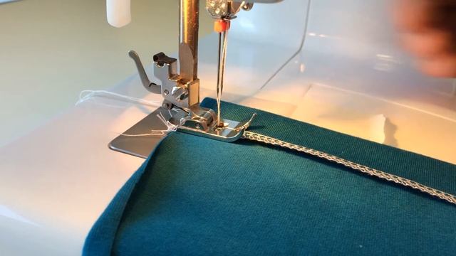 2003D Tipps & Tricks Für Das Perfekte Säumen Mit Der Zwillingsnadel