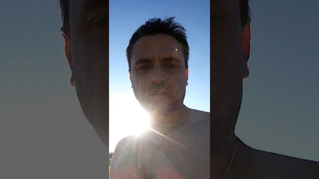 Первая постройка на хуторе. Утепление опилками. Май 2017 смотреть онлайн