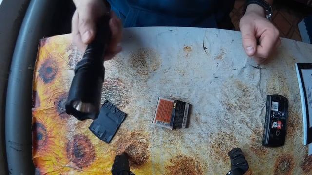 Миф про подзарядку батареи шокером Police 10000 kv смотреть онлайн