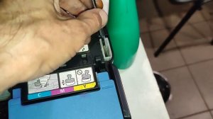 Canon G2411 не печатает черный цвет