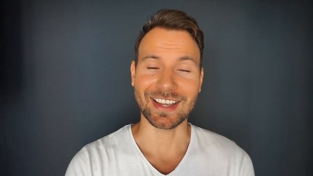 Сегодня Бог проснулся на рассвете...( читает Сергей Басок) смотреть онлайн