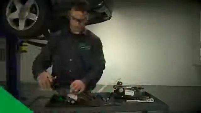 Замена компрессора пневмоподвески A6 4B, C5 Allroad смотреть онлайн