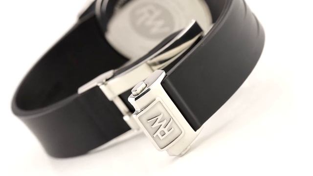 Les montres Raymond Weil Tango Chronograph Réf 4895 d'occasion de demcoquartz.com смотреть онлайн