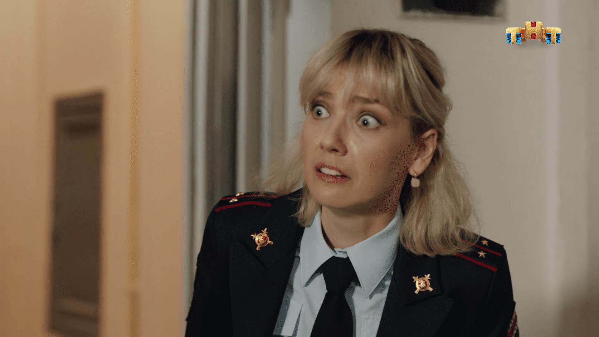 Девушки с Макаровым: Где Виталька, алкашня?! смотреть онлайн