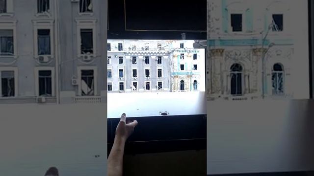 Харьков, вид из окна квартиры в центре города. 12 апреля 2022 года смотреть онлайн