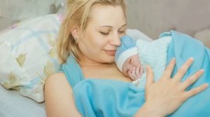 ПОЧЕМУ РОЖАТЬ  БОЛЬНО | Как избежать боли во время родов