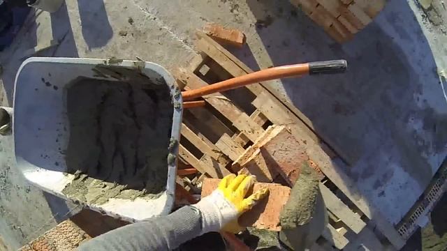 Урок №12.1 Труба и процесс кладки. смотреть онлайн