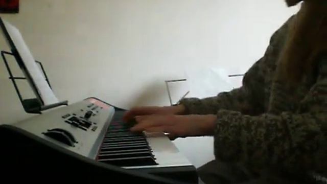 Resident Evil - Hall Theme смотреть онлайн