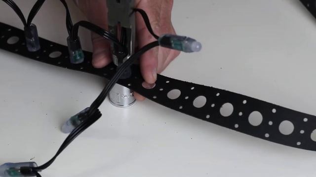 How to use Holidaycoro Pixel Node Pliers to Install Nodes into PixNode Strip, Net and 10mm Coro смотреть онлайн