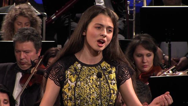 “O mio babbino caro” - Laura Bretan - OMB - dirijor Daniel Jinga смотреть онлайн