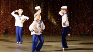 Русский народный танец «Яблочко»