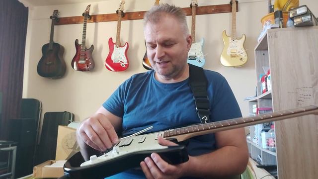 Ibanez AZES 40 ki tudja ezt használni? Jó ez? смотреть онлайн