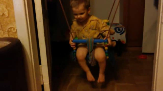 Качели. Радюся радуется. смотреть онлайн