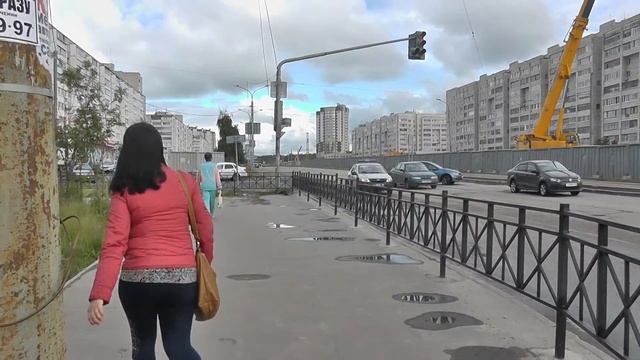 08.06.2016 Угол ул. Зорге и Фучика. Ограда на пути. 04517 смотреть онлайн