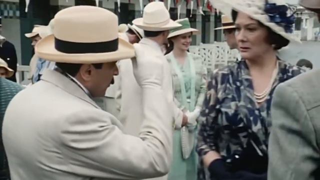 Agatha Christie's Poirot S06E03 Murder On The Links