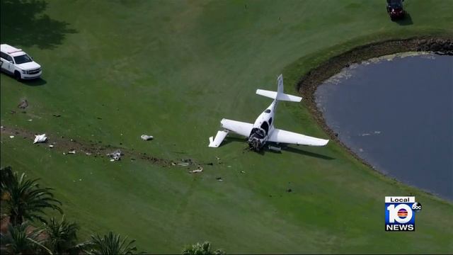 1 hurt after small plane crashes on Key Largo golf course смотреть онлайн