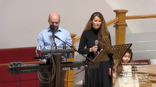 Se aude sus pe cer un cant de glorii - Sorin si Daniela Piu смотреть онлайн