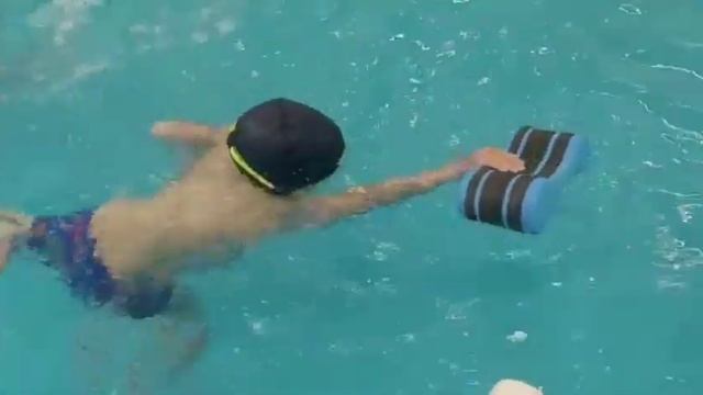 месяц тренировок. Захар. 4 года смотреть онлайн