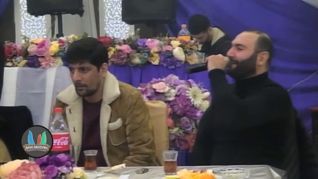 Yeni Muzikalni / Yerde Ne Qaldi Qaldi / Mastaga Toyu